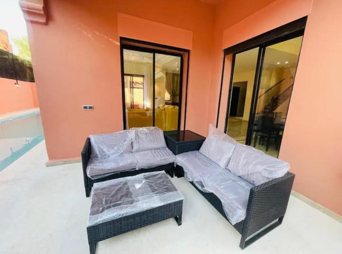 The Villa Avec Piscine Chauffee 4 Chambres Marrakesh Eksteriør bilde